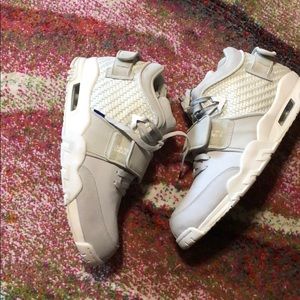 Nike air trainer victor Cruz